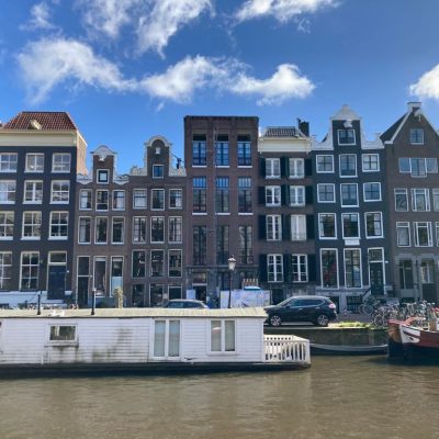 Tandheugelbouwlift levering op de Keizersgracht