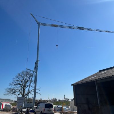 Aannemersbedrijf D. Kroese vult wagenpark aan met nog een Vicario mobiele bouwkraan